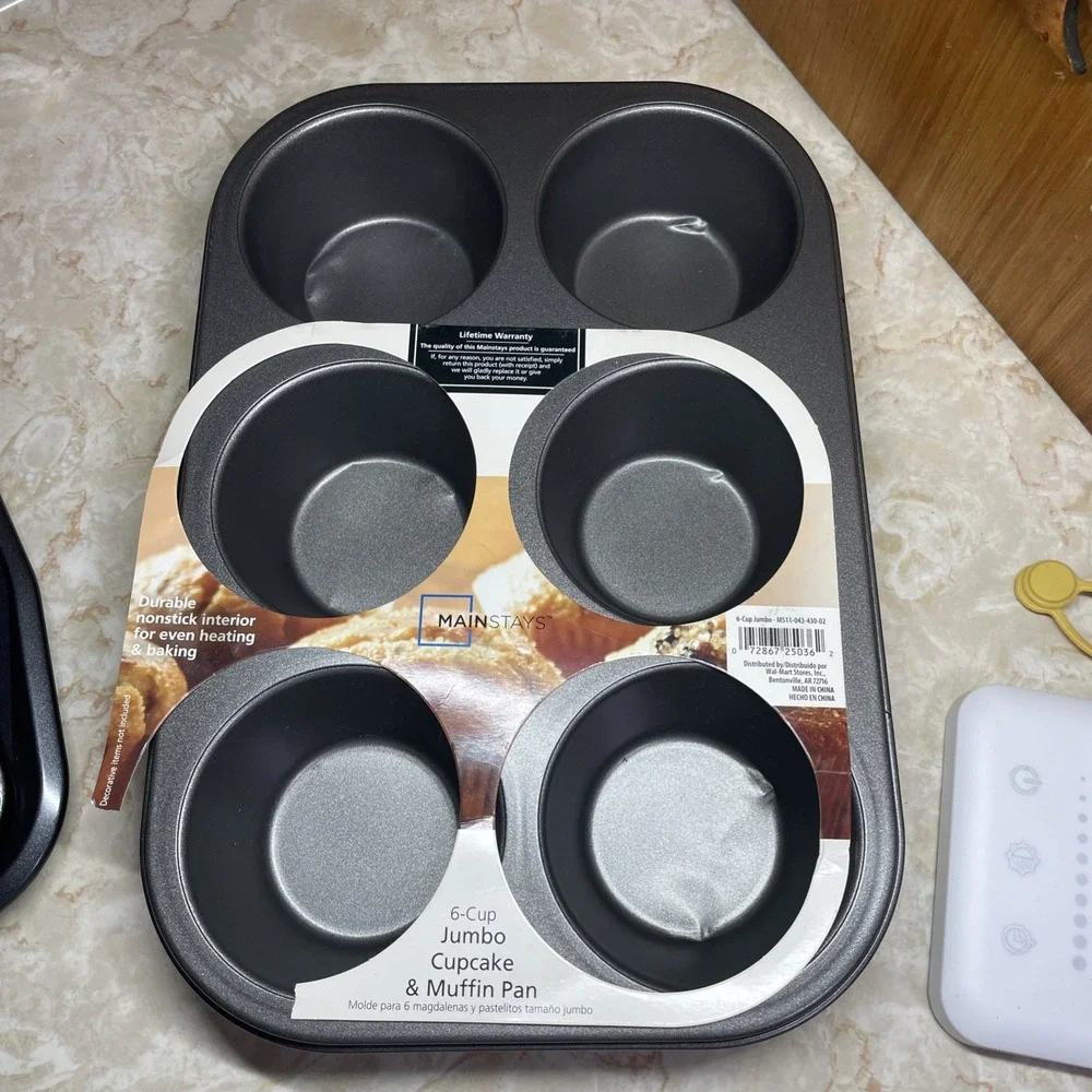 Large set of versatile Baking pans, forms, non-stick, most NEW with tags‎